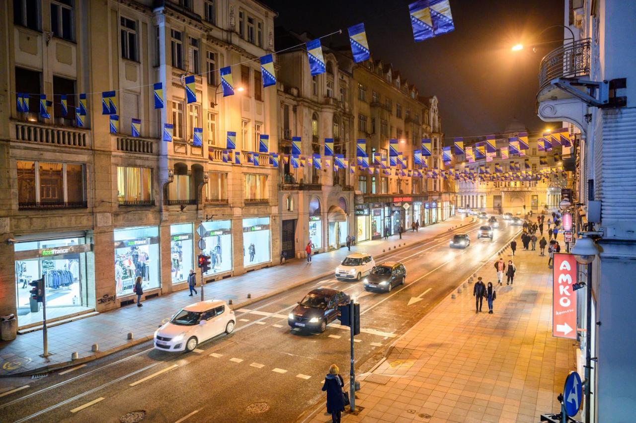 Megapolis Main Street Suites Sarajevo Ngoại thất bức ảnh