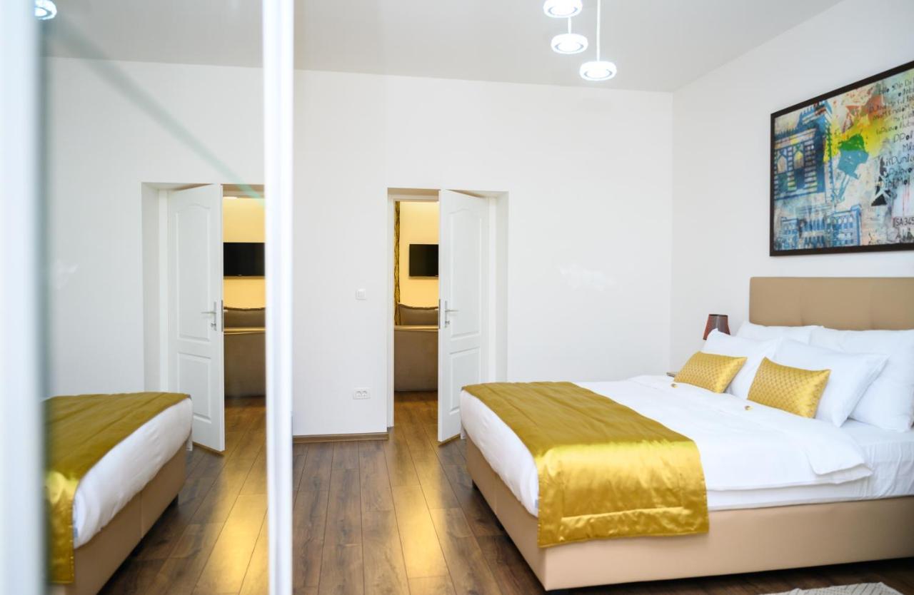 Megapolis Main Street Suites Sarajevo Ngoại thất bức ảnh